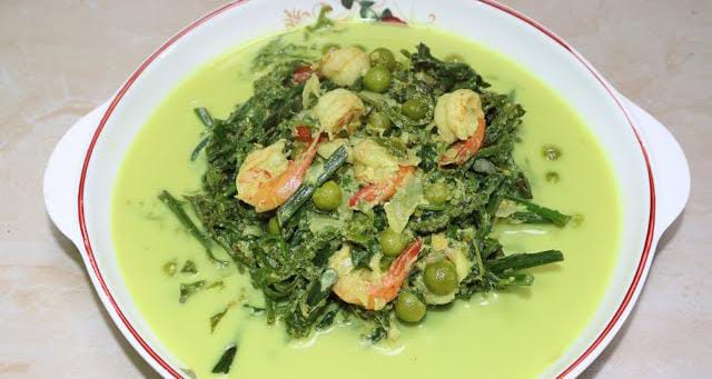  Gulai Paku (Pakis) Khas Pariaman 